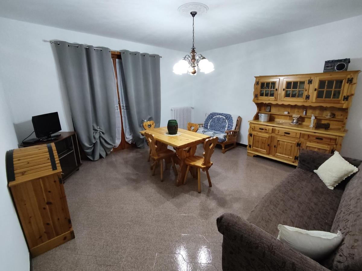 Casa Vacanza Il Corbetto Di Michela & Matteo Locana Kültér fotó